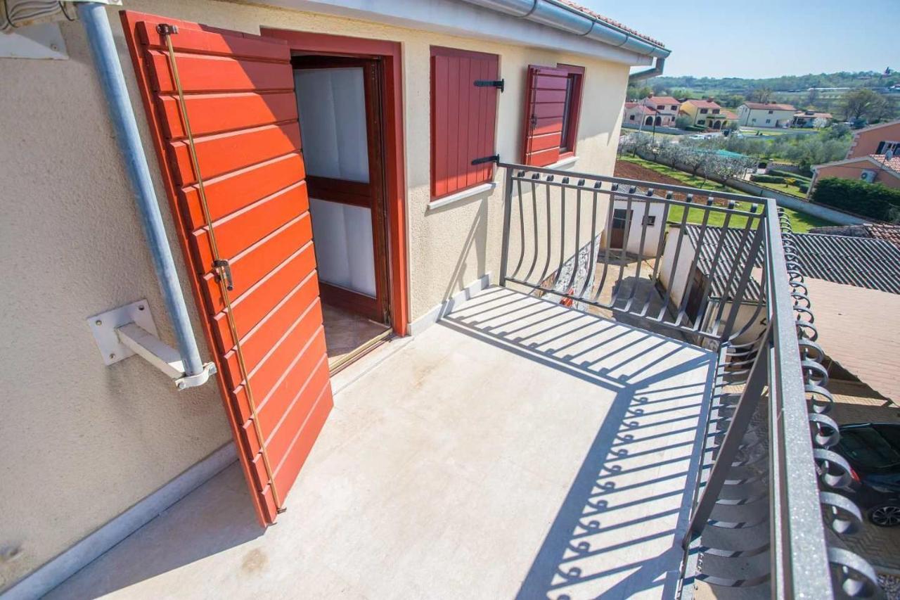 Apartment Nini Porec Exterior photo